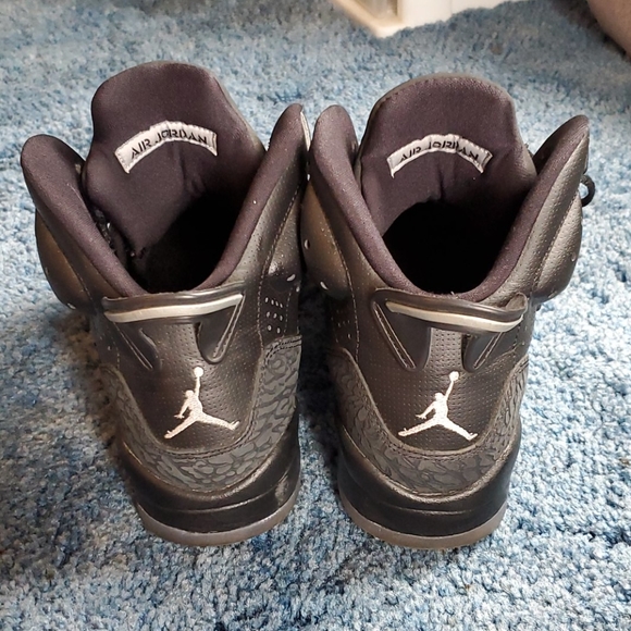 Air Jordan - Picture 6 of 6